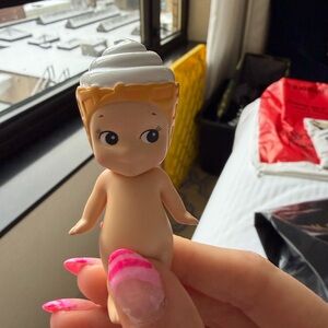 sweets series sonny angel